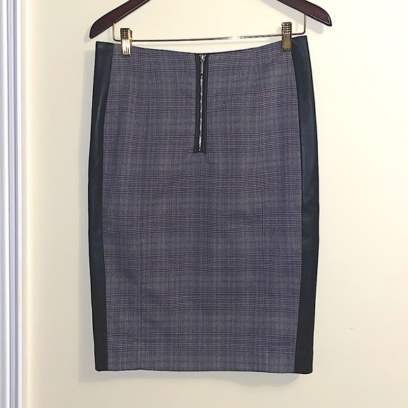 Dex  formal plaid skirt with faux leather sides stripes. Perfect  for work - Picture 2 of 5